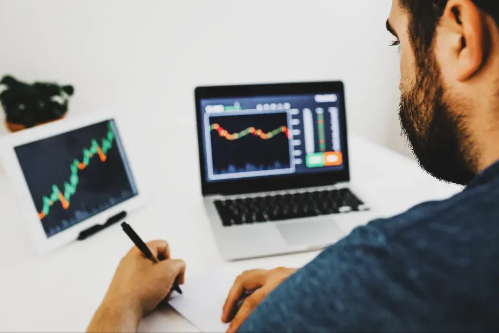 Backtesting strategii w TradingView